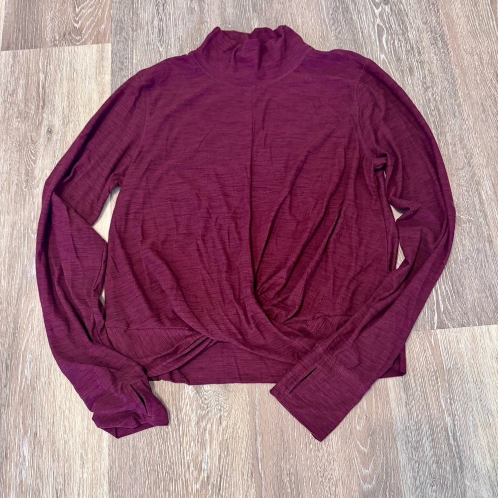 Old Navy - Burgundy Long Sleeve Mock Turtleneck Active Top - Size Small